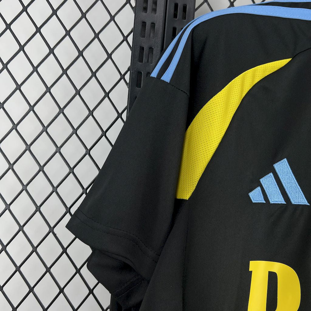 COMO 24-25 FJÄRDETRÖJA