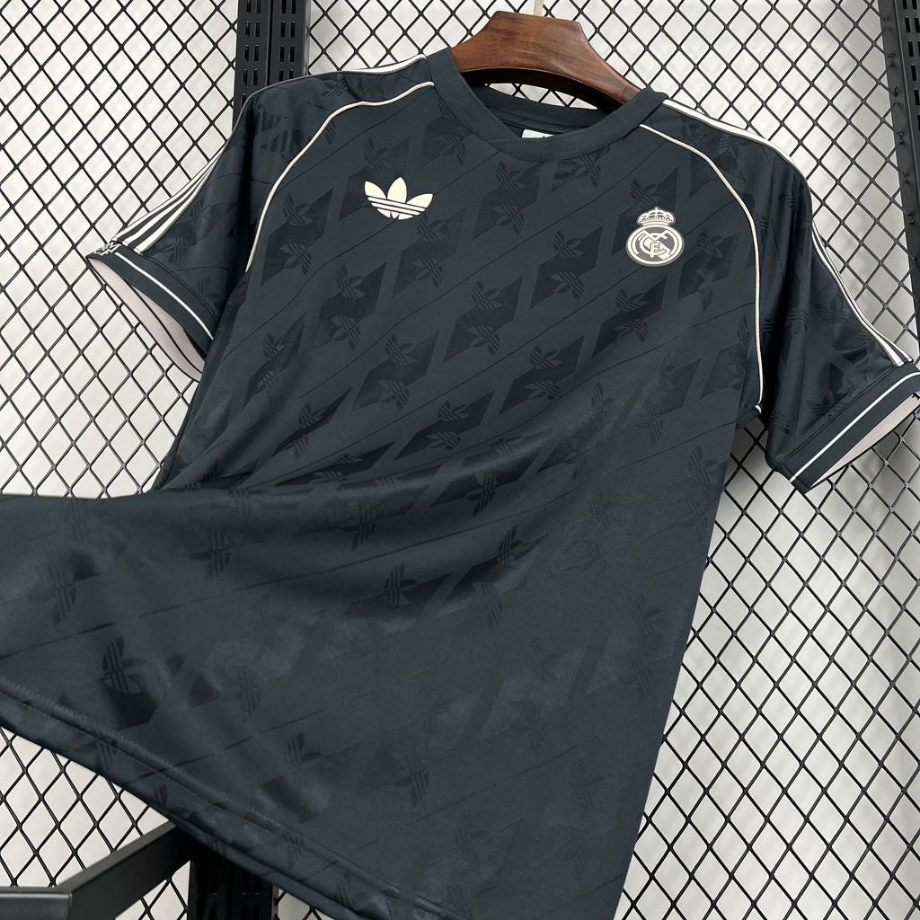 REAL MADRID - SPECIAL EDITION