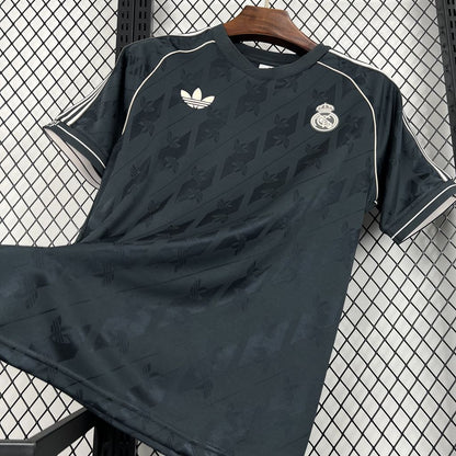 REAL MADRID - SPECIAL EDITION