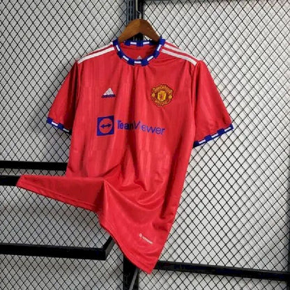 MANCHESTER UNITED - SPECIAL EDITION