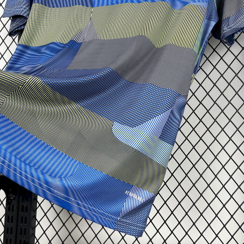 REAL MADRID - TRÄNINGSTRÖJA