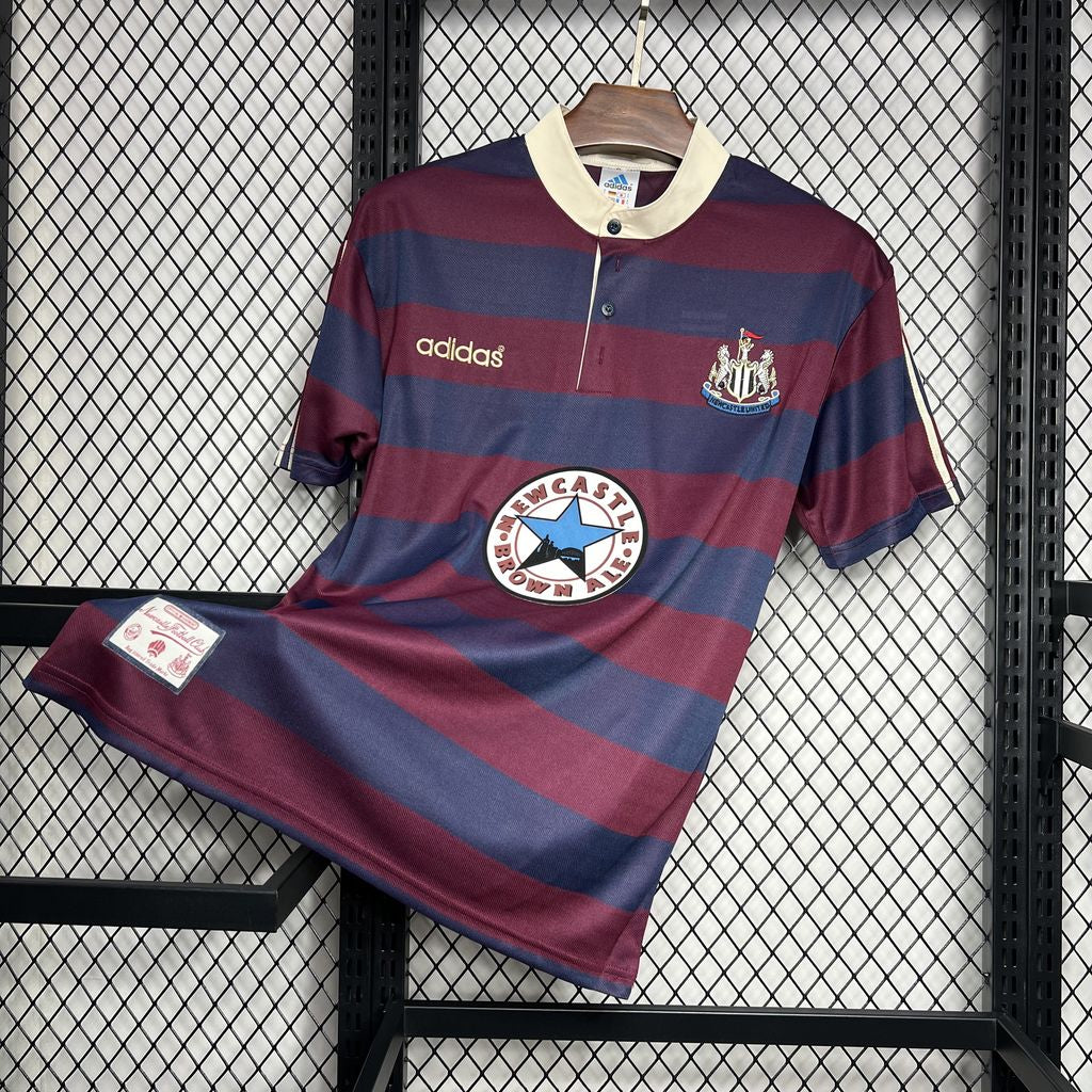 NEWCASTLE RETRO 95-96 BORTATRÖJA