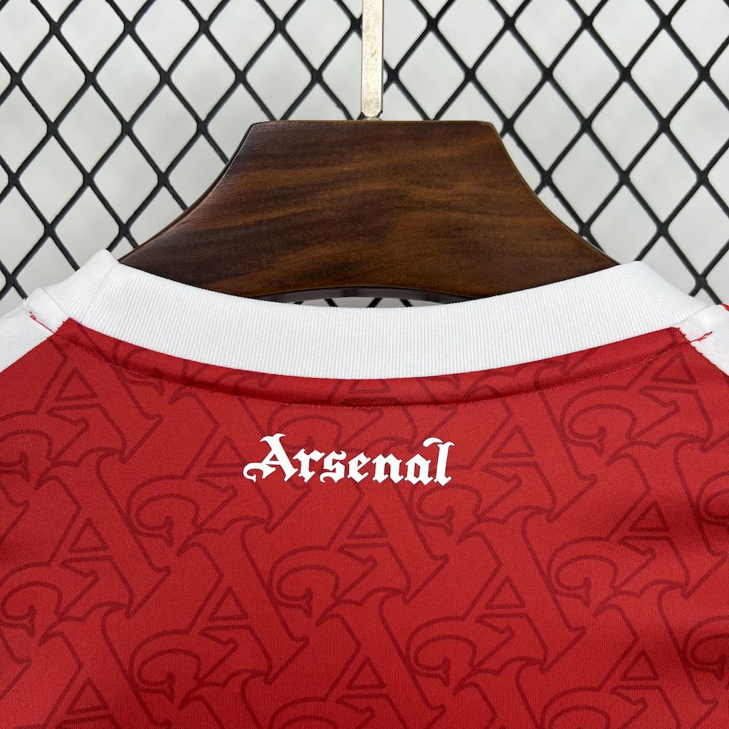ARSENAL 25-26 HEMMATRÖJA