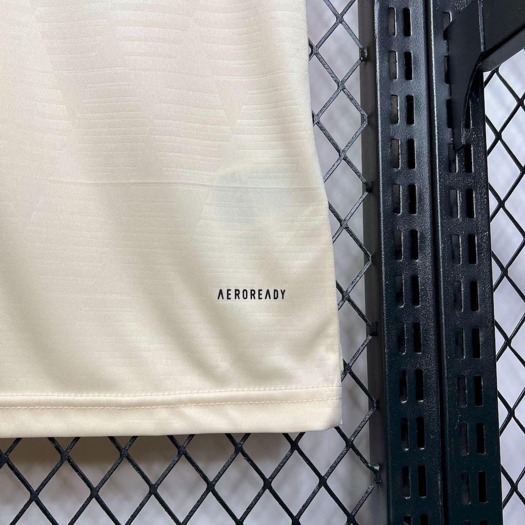 BAYERN MUNCHEN 24-25 TREDJETRÖJA