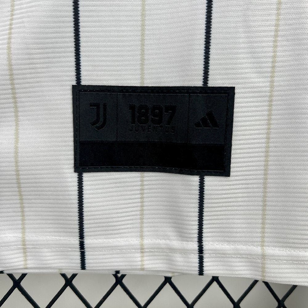 JUVENTUS - SPECIAL EDITION
