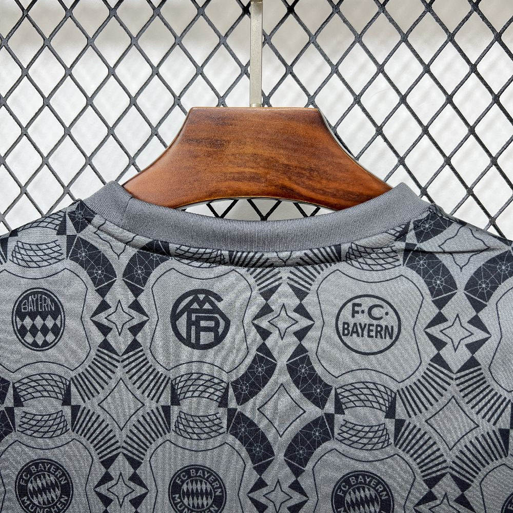 BAYERN MUNCHEN - SPECIAL EDITION