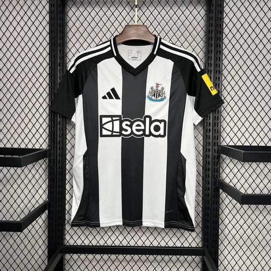 NEWCASTLE 24-25 HEMMATRÖJA