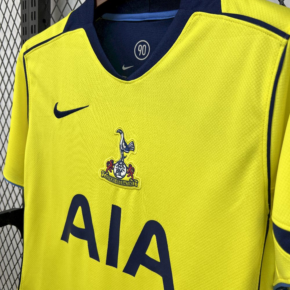 TOTTENHAM 25-26 TREDJETRÖJA