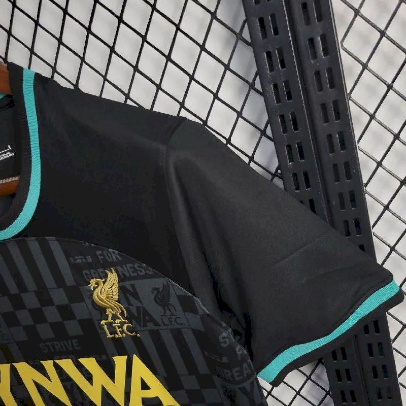 LIVERPOOL X LEBRON JAMES - SPECIAL EDITION