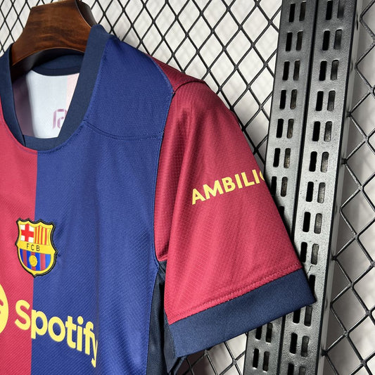 BARCELONA 24-25 HEMMATRÖJA