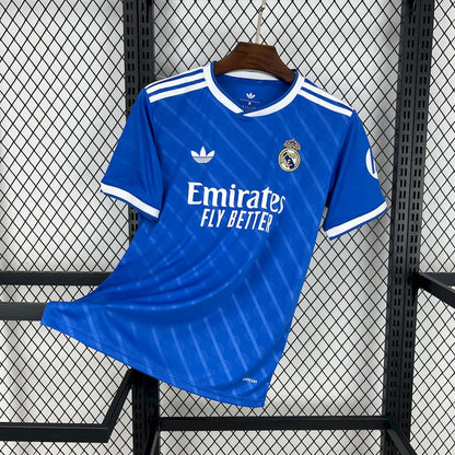 REAL MADRID 25-26 TREDJETRÖJA