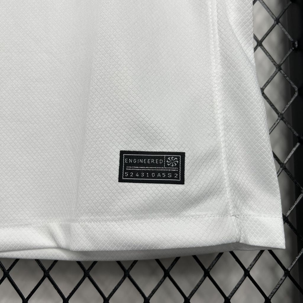 URUGUAY 24-25 AWAY SHIRT