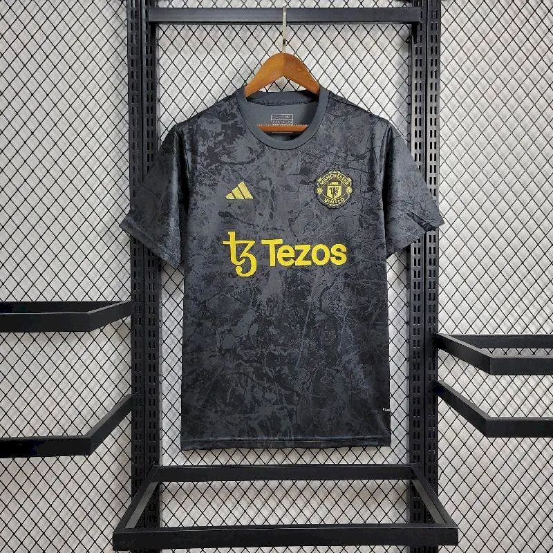 MANCHESTER UNITED - SPECIAL EDITION