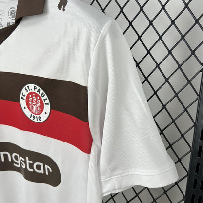 ST. PAULI 25-26 BORTATRÖJA