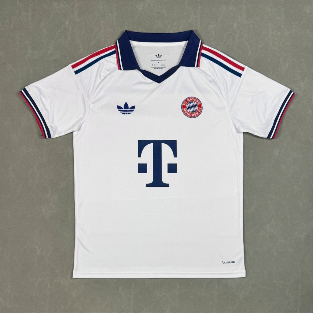 BAYERN MUNCHEN 26-27 BORTATRÖJA