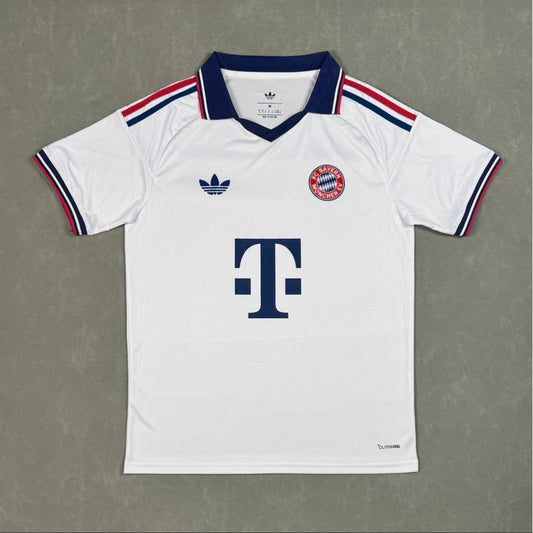 BAYERN MUNCHEN 26-27 BORTATRÖJA