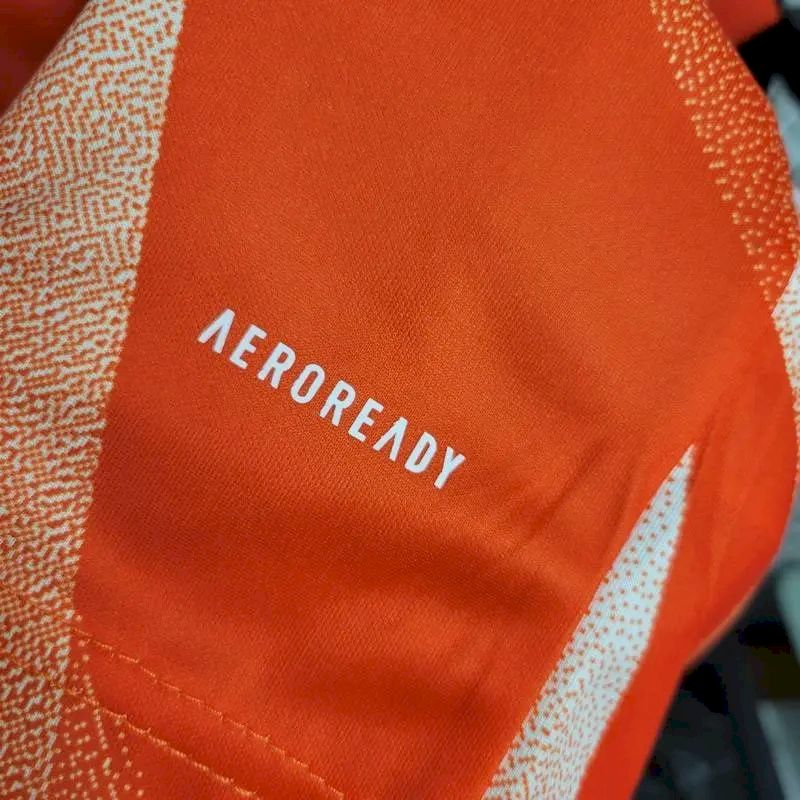 BAYERN MUNCHEN - TRÄNINGSTRÖJA