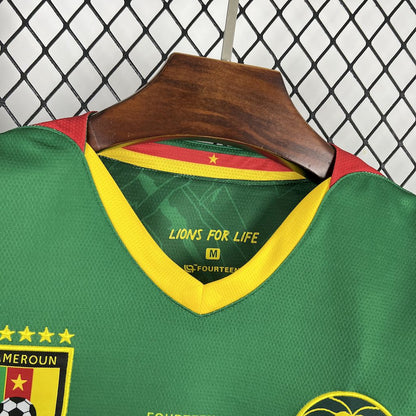 KAMERUN 25-26 HEMMATRÖJA