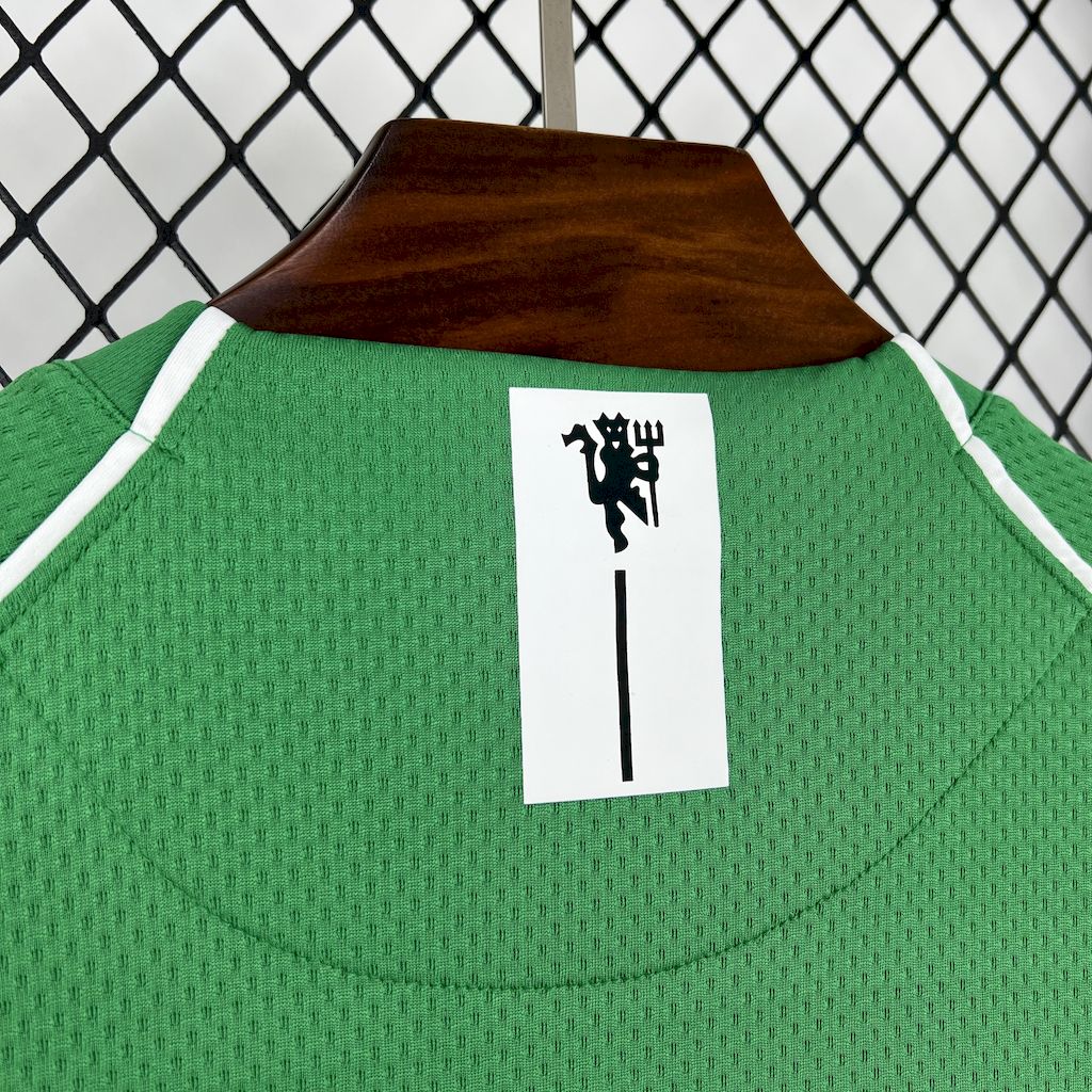MANCHESTER UNITED RETRO MÅLVAKTSTRÖJA