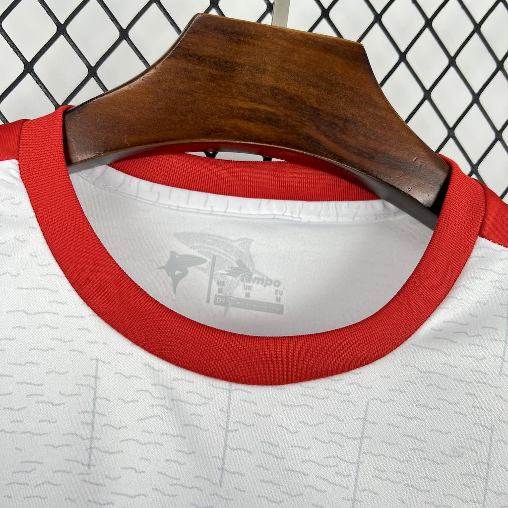 KAP VERDE 23-24 BORTATRÖJA