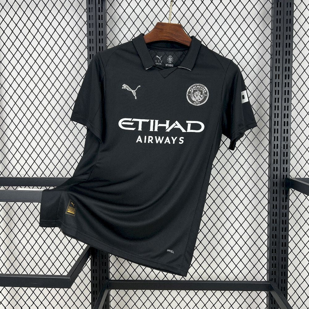 MANCHESTER CITY 25-26 BORTATRÖJA