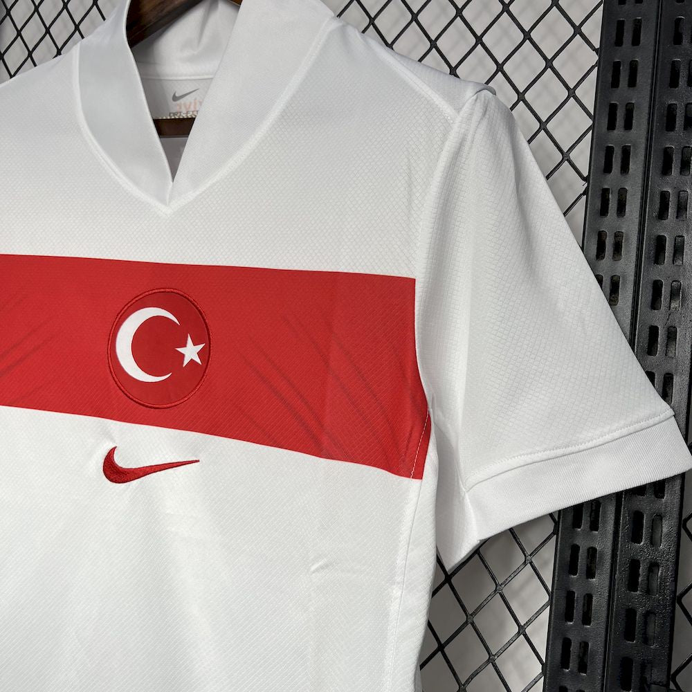 TURKIET 24-25 HEMMATRÖJA