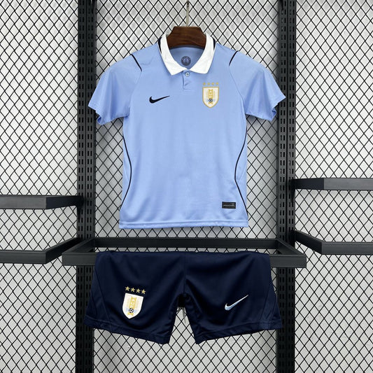 URUGUAY BARN 2026 BORTATRÖJA