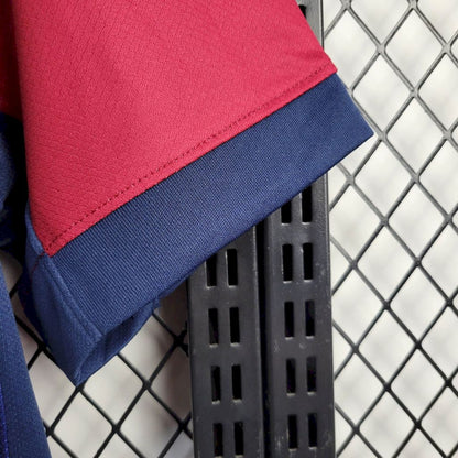 BARCELONA X COLDPLAY 24-25 HEMMATRÖJA