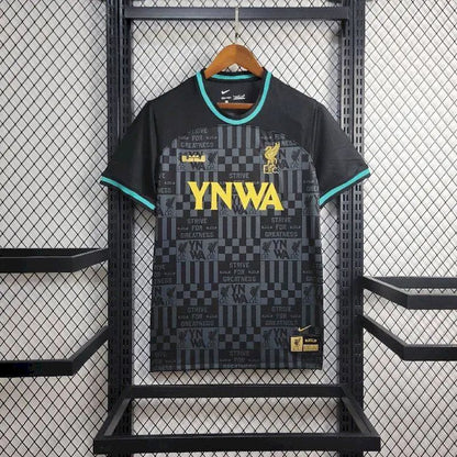 LIVERPOOL X LEBRON JAMES - SPECIAL EDITION