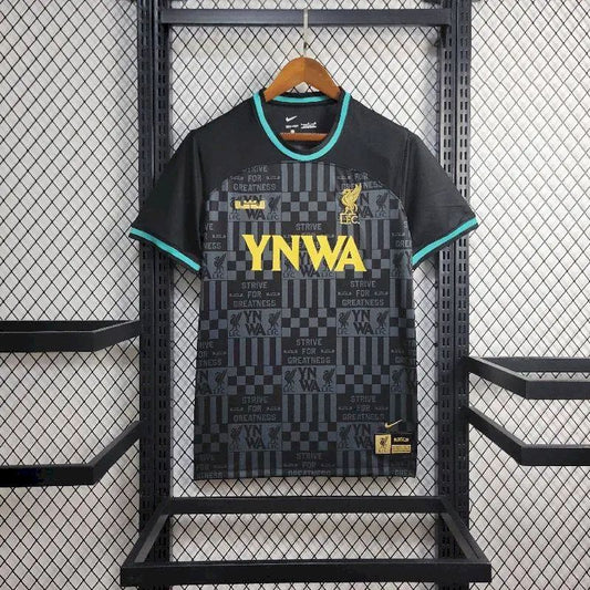 LIVERPOOL X LEBRON JAMES - SPECIAL EDITION