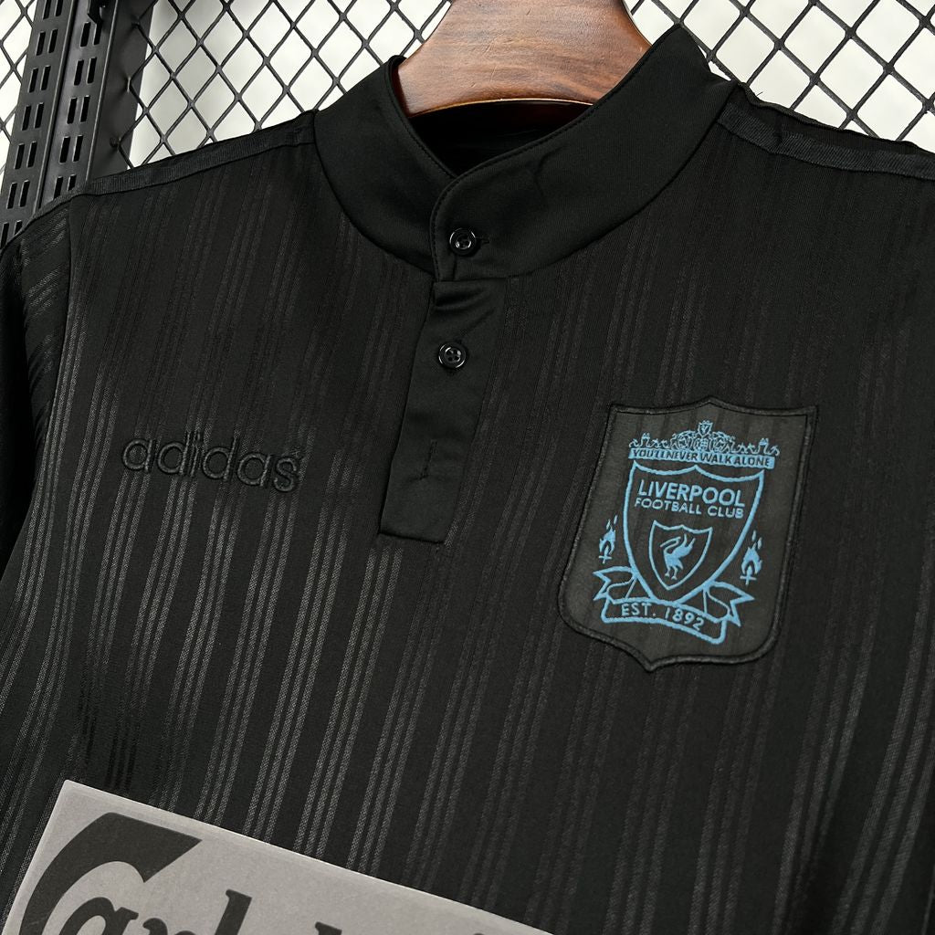 LIVERPOOL RETRO - SPECIAL EDITION