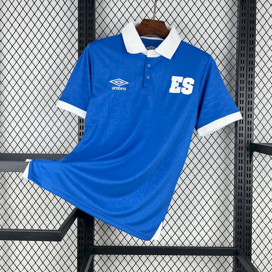 EL SALVADOR 25-26 HEMMATRÖJA