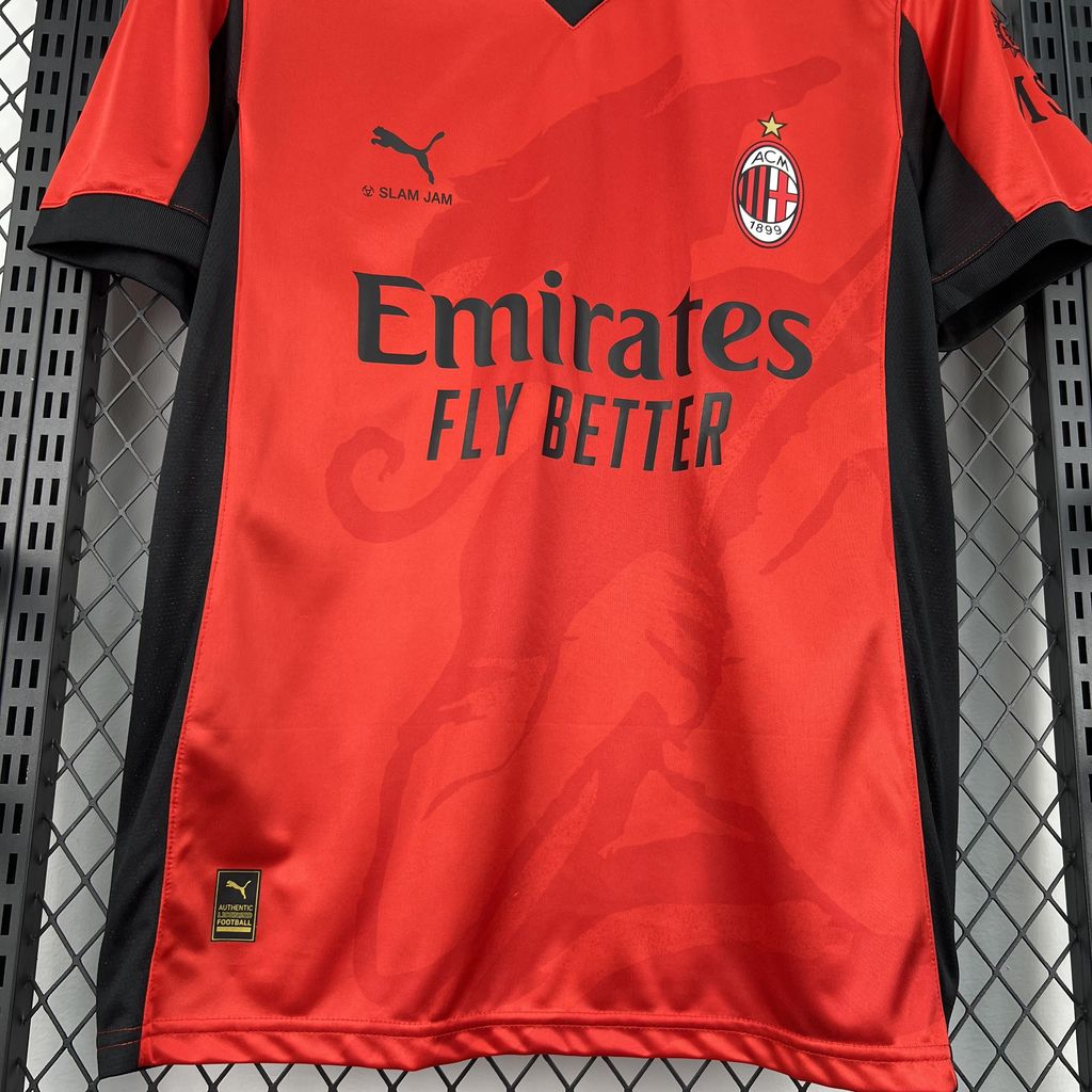 AC MILAN 26-27 FJÄRDETRÖJA