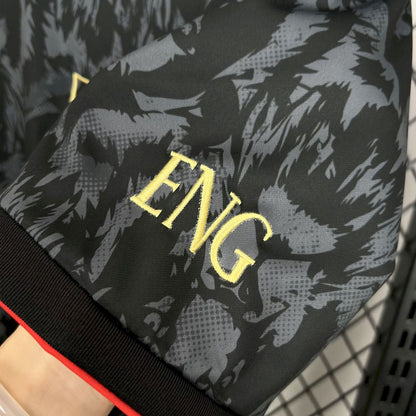 ENGLAND X COMMA - SPECIAL EDITION