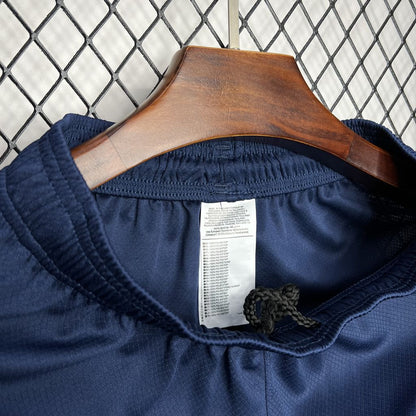 BARCELONA 24-25 HEMMASHORTS