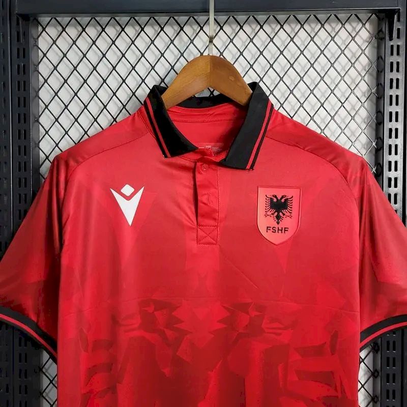 ALBANIEN 23-24 HEMMATRÖJA
