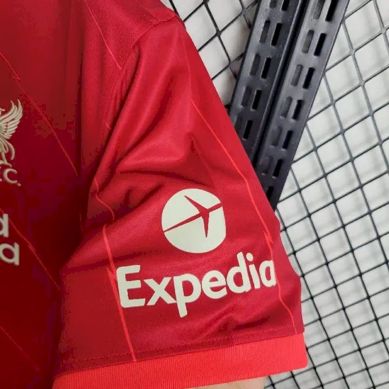 LIVERPOOL RETRO 21-22 HEMMATRÖJA