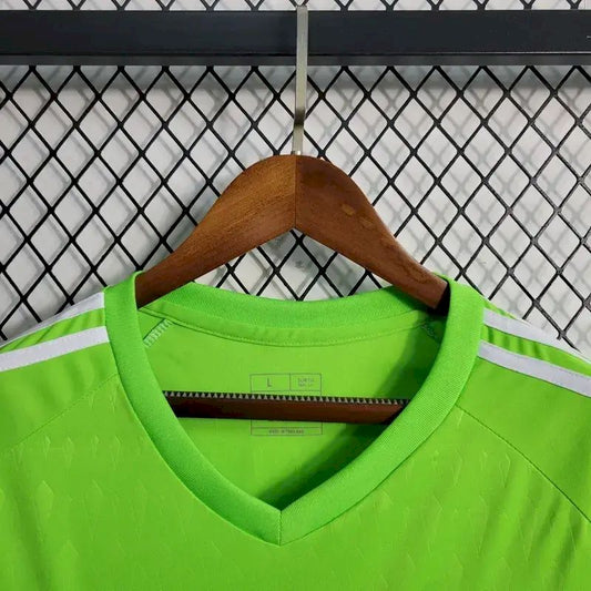 MANCHESTER UNITED 23-24 GOALKEEPER SHIRT
