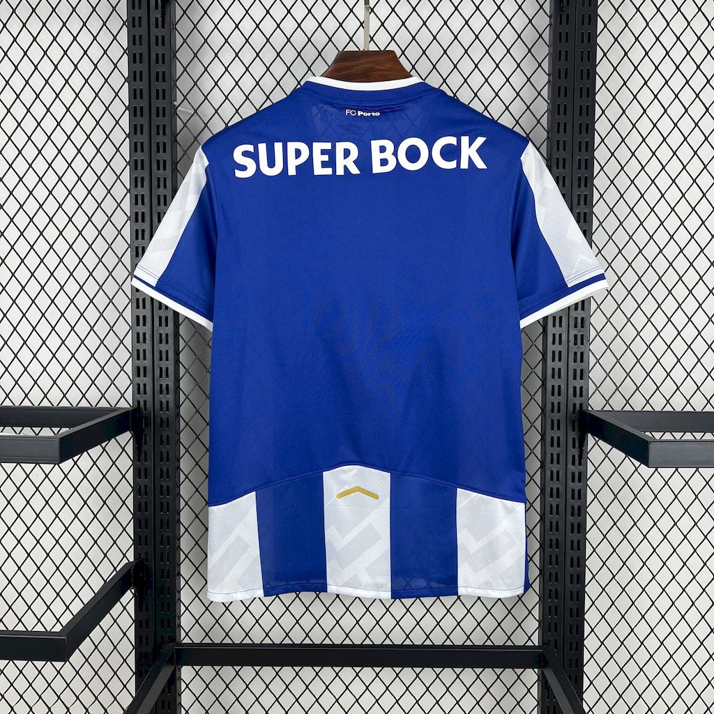 PORTO 25-26 HEMMATRÖJA