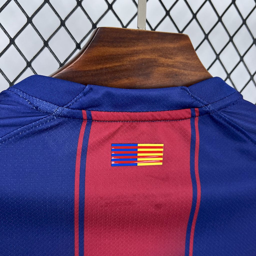 BARCELONA 25-26 HEMMATRÖJA