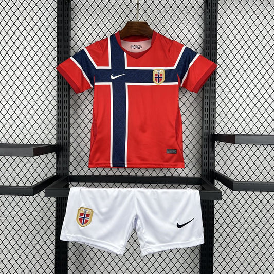 NORGE BARN 2026 HEMMATRÖJA