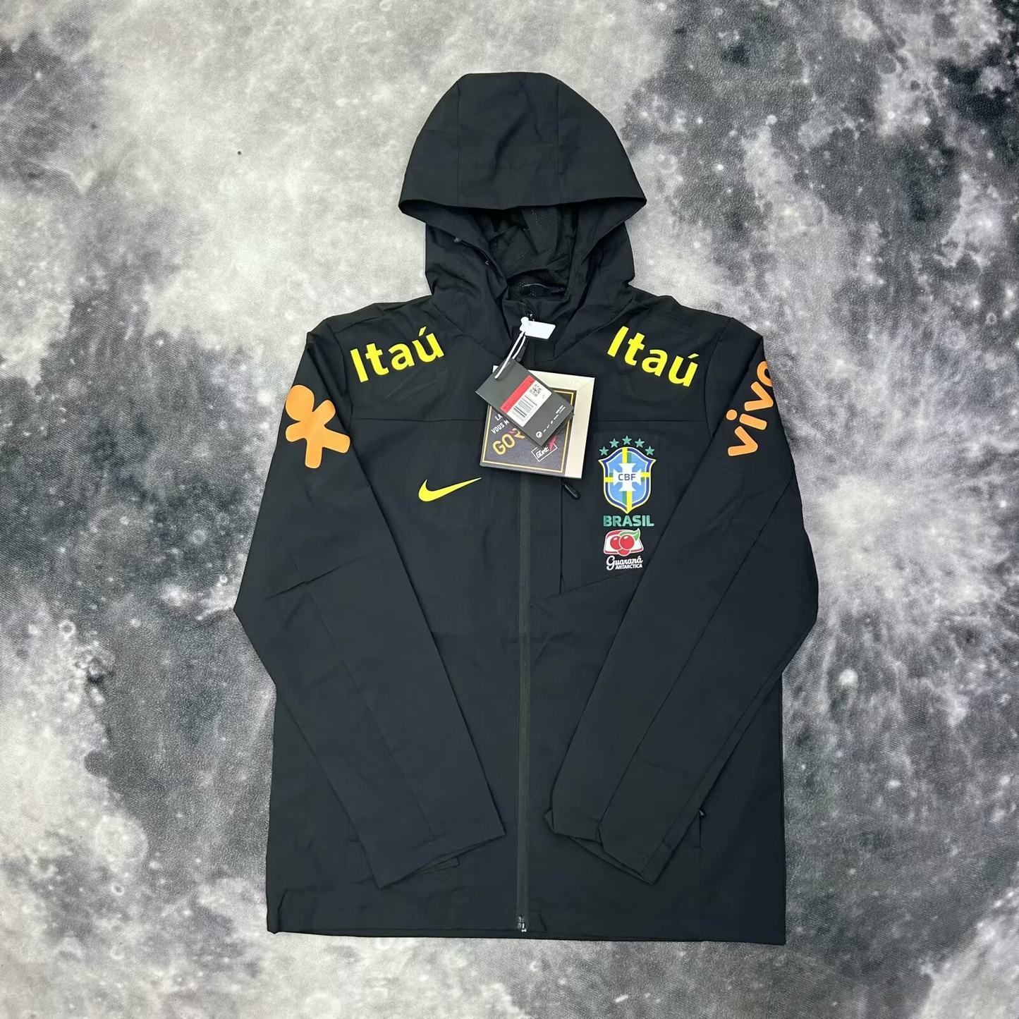 BRASILIEN - VINDJACKA