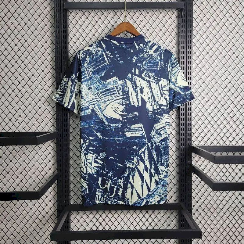 BAYERN MUNCHEN - TRÄNINGSTRÖJA