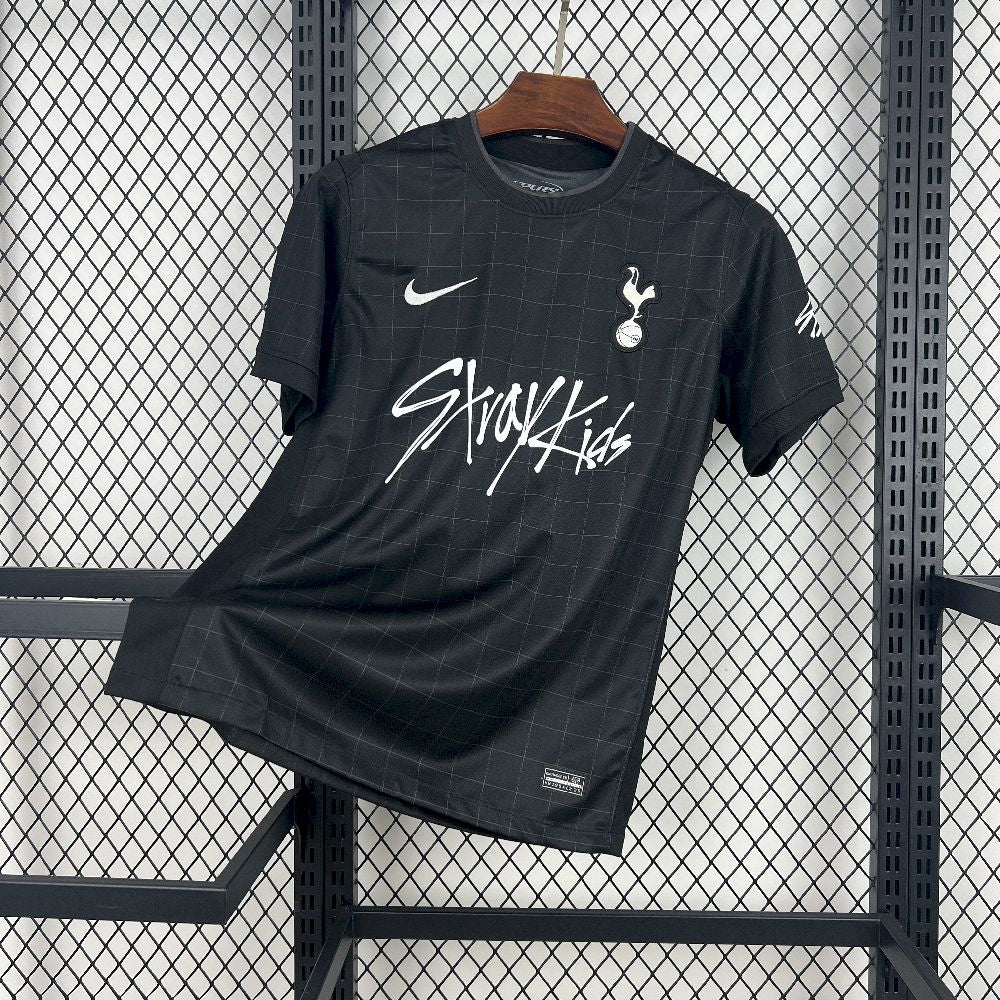 TOTTENHAM X STRAY KIDS - SPECIAL EDITION