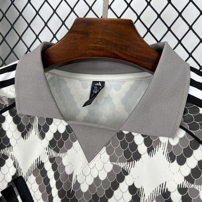 BAYERN MUNCHEN - SPECIAL EDITION