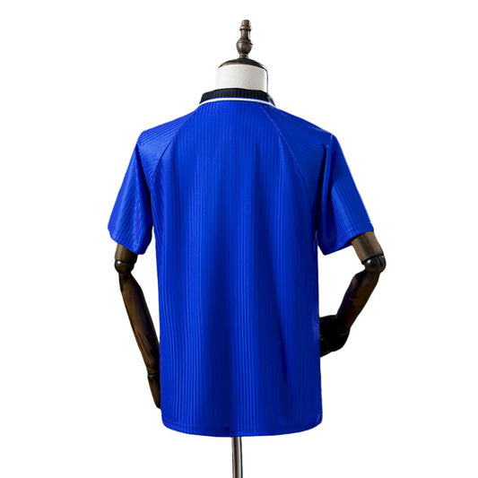 MANCHESTER UNITED RETRO 96-97 TREDJETRÖJA