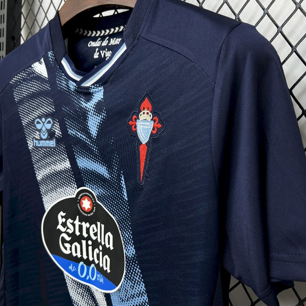 CELTA VIGO 25-26 BORTATRÖJA