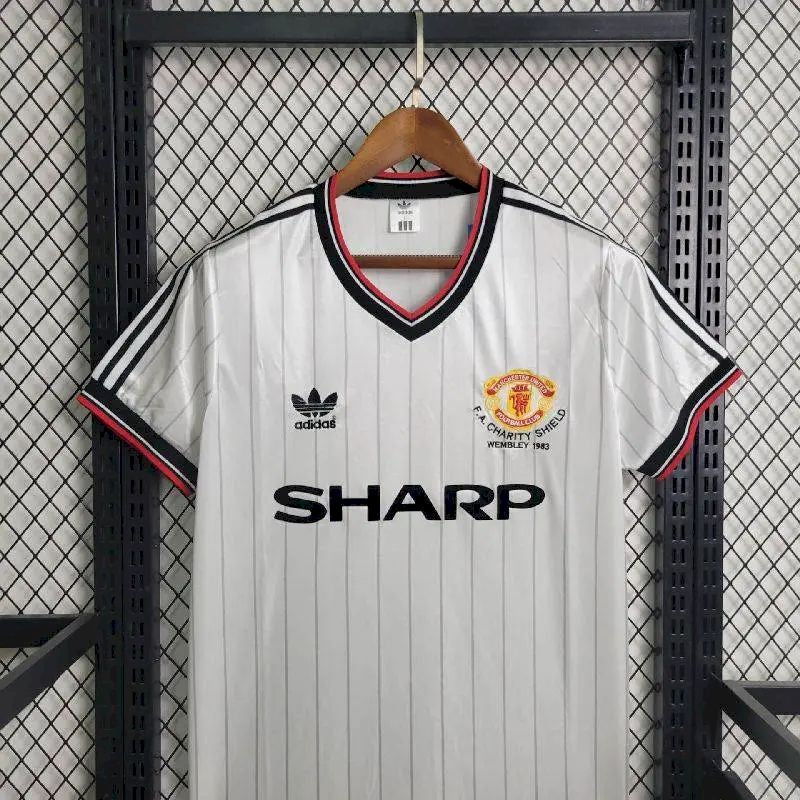 MANCHESTER UNITED RETRO 82-84 BORTATRÖJA