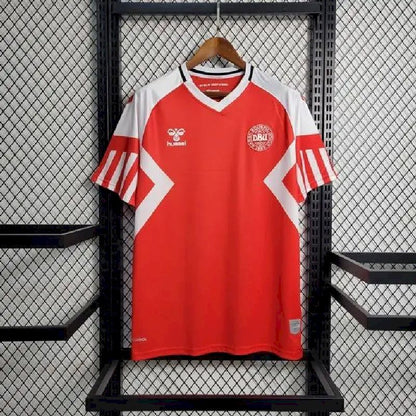 DANMARK 23-24 HEMMATRÖJA