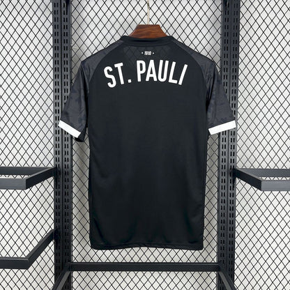 ST. PAULI 25-26 TREDJETRÖJA